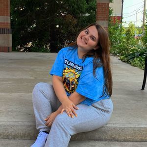 Meet your Posher, Mady